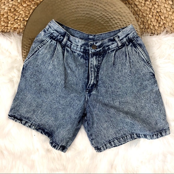 Greatland Apparel | Mom Jean Shorts - Picture 2 of 5